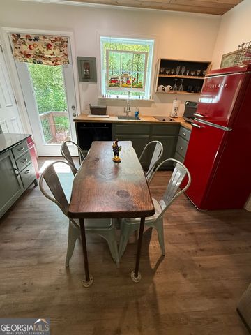 110 Cody Road, Mount Airy, GA 30563