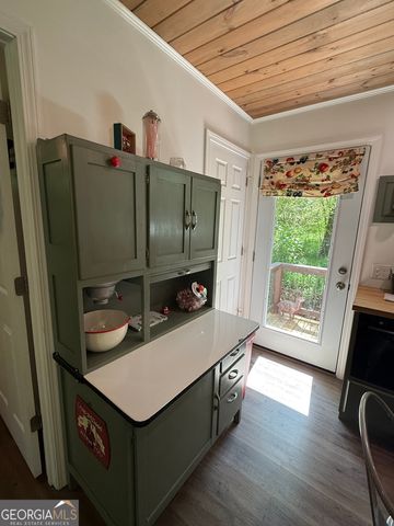 110 Cody Road, Mount Airy, GA 30563