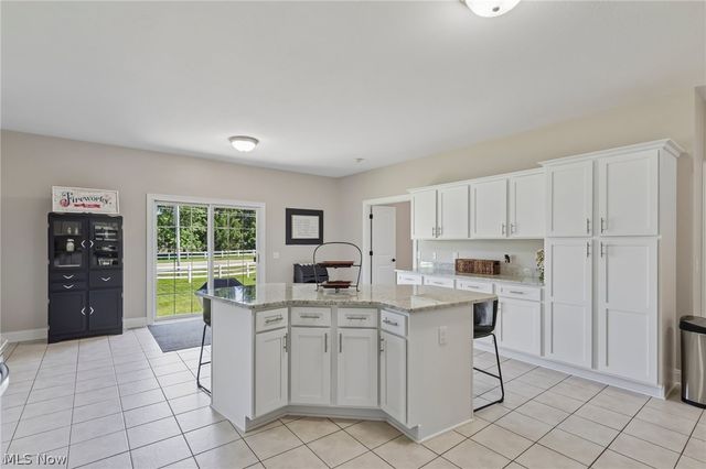 6395 Great Court Circle NW, Massillon, OH 44646