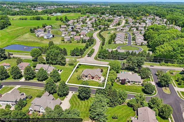 6395 Great Court Circle NW, Massillon, OH 44646