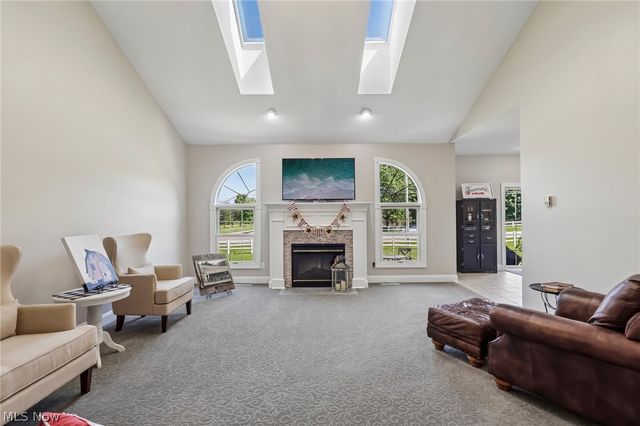 6395 Great Court Circle NW, Massillon, OH 44646