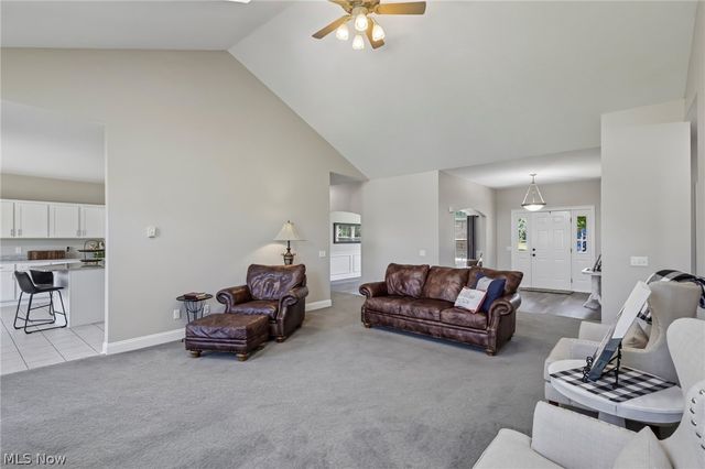 6395 Great Court Circle NW, Massillon, OH 44646