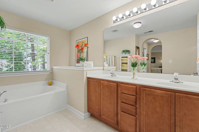 7920 Leonardo Drive, Durham, NC 27713