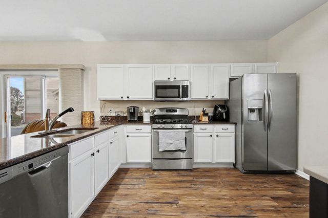 1191 Auburn Meadow Lane, Schererville, IN 46375