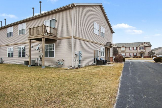 1191 Auburn Meadow Lane, Schererville, IN 46375