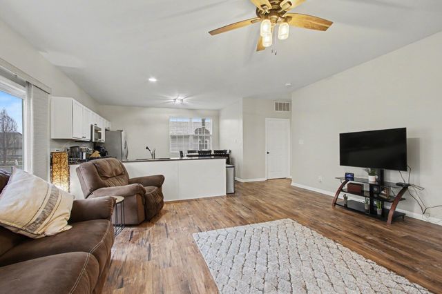 1191 Auburn Meadow Lane, Schererville, IN 46375