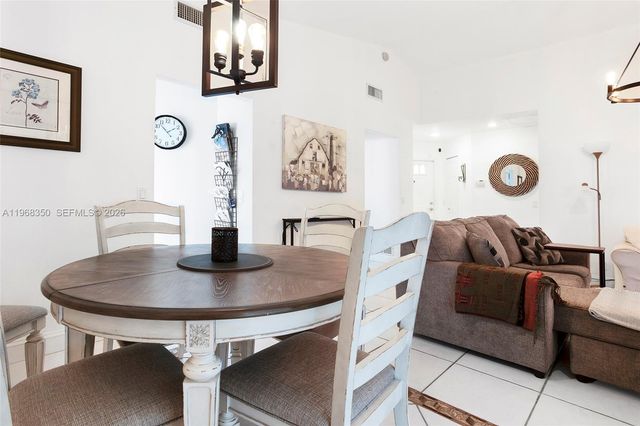 1595 Springside Dr, Weston, FL 33326