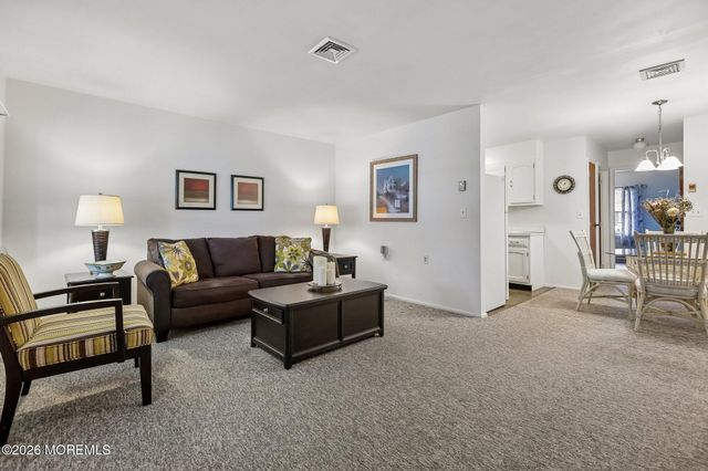 891B Inverness Court B, Lakewood, NJ 08701