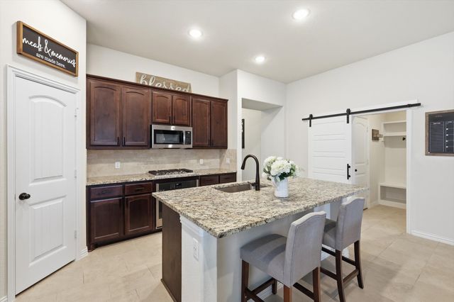 2013 Gill Star Drive, Haslet, TX 76052