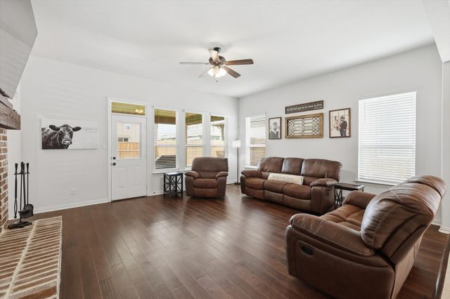 2013 Gill Star Drive, Haslet, TX 76052