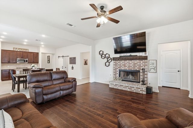 2013 Gill Star Drive, Haslet, TX 76052