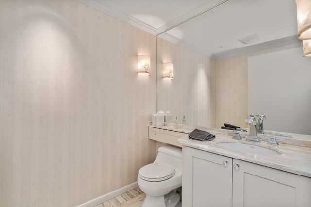 336 Boylston Street Unit 102, Newton, MA 02459