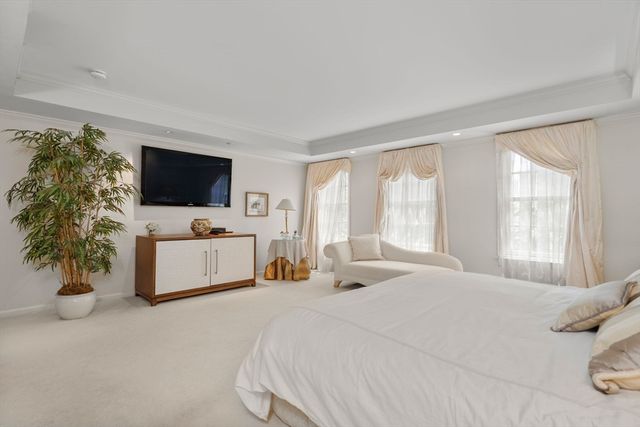 336 Boylston Street Unit 102, Newton, MA 02459