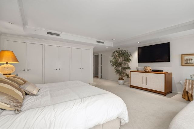 336 Boylston Street Unit 102, Newton, MA 02459