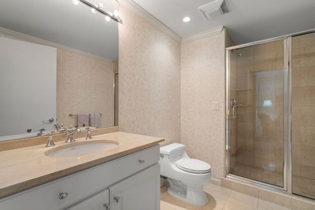 336 Boylston Street Unit 102, Newton, MA 02459