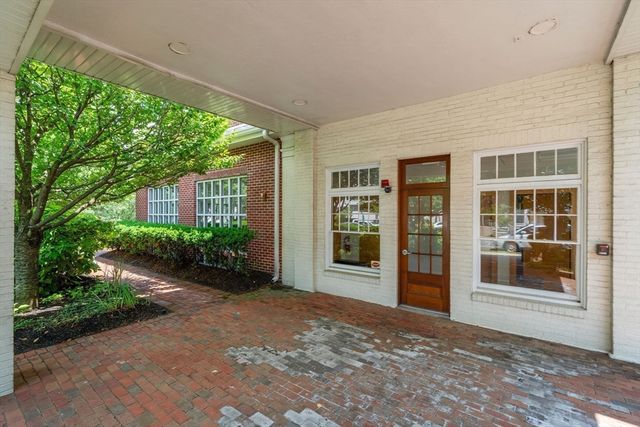 336 Boylston Street Unit 102, Newton, MA 02459