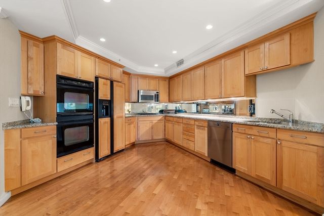 336 Boylston Street Unit 102, Newton, MA 02459