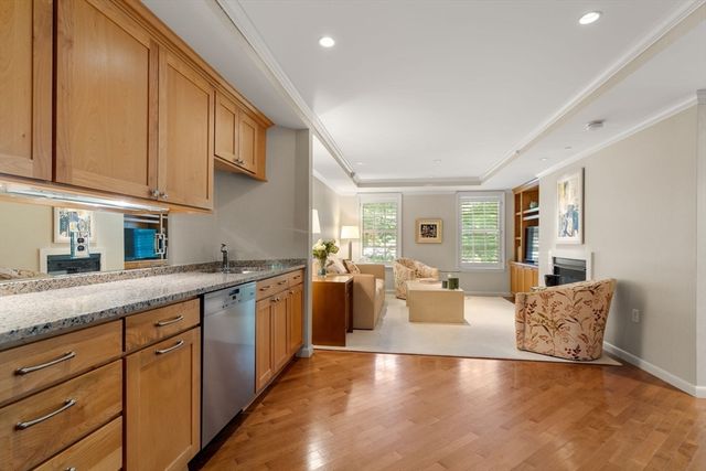 336 Boylston Street Unit 102, Newton, MA 02459