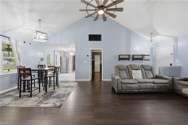 196 Baxter Grove RD, Moyock, NC 27958
