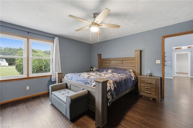 196 Baxter Grove RD, Moyock, NC 27958