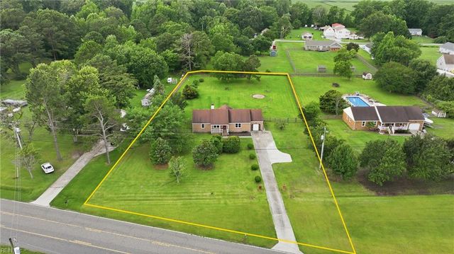 196 Baxter Grove RD, Moyock, NC 27958