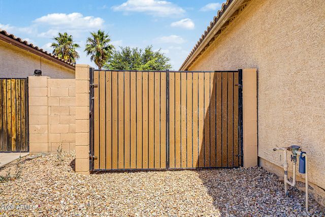 5810 W PEDRO Lane, Laveen, AZ 85339