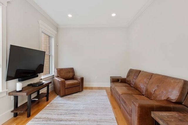 2 Gershon Way, Winchester, MA 01890