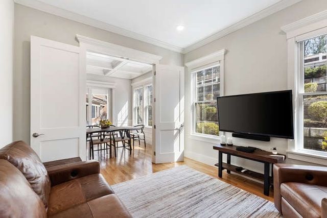 2 Gershon Way, Winchester, MA 01890