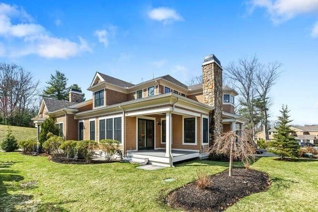 2 Gershon Way, Winchester, MA 01890