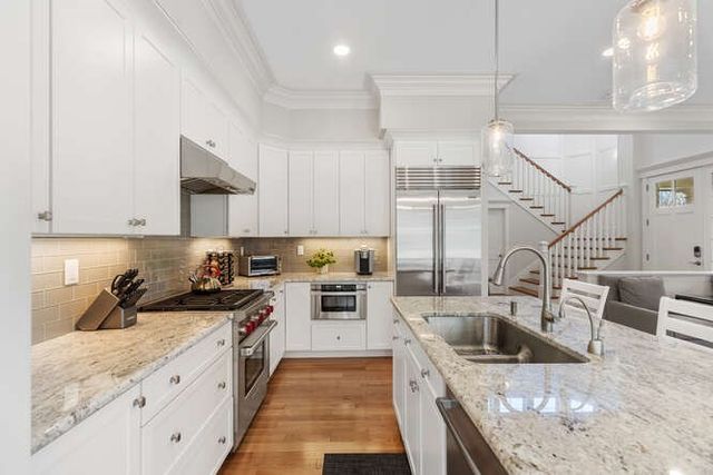 2 Gershon Way, Winchester, MA 01890