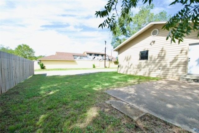 816 E Milam Street, Mexia, TX 76667