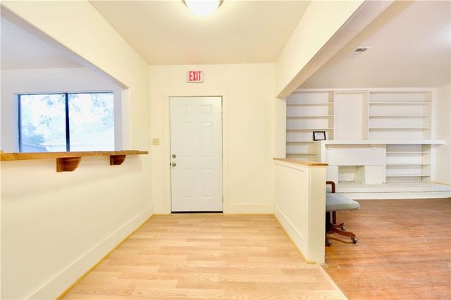 816 E Milam Street, Mexia, TX 76667
