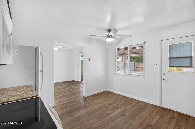 1711 S ROBERTS Road, Tempe, AZ 85281