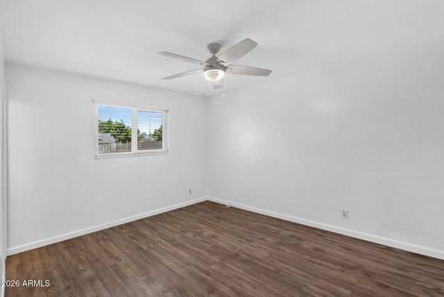 1711 S ROBERTS Road, Tempe, AZ 85281