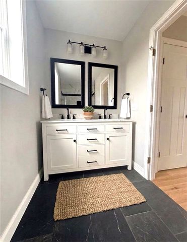 339 East Street, Cranston, RI 02920