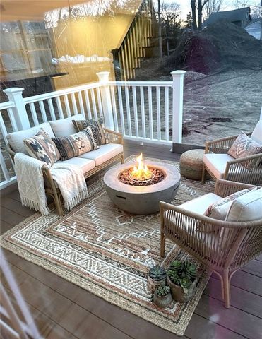 339 East Street, Cranston, RI 02920