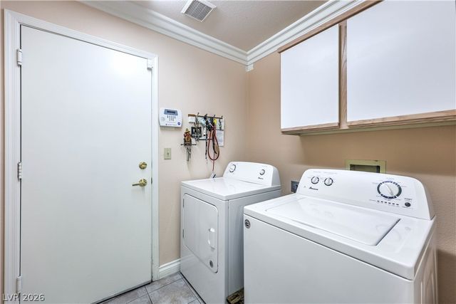 2548 Highvale Drive, Las Vegas, NV 89134
