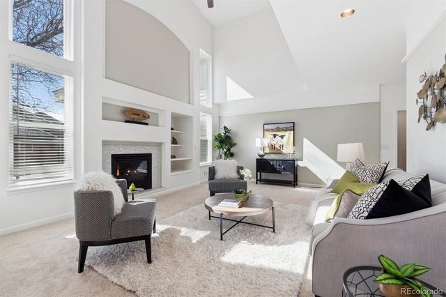 2240 Summitview Drive, Longmont, CO 80504