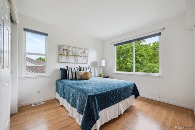 2240 Summitview Drive, Longmont, CO 80504