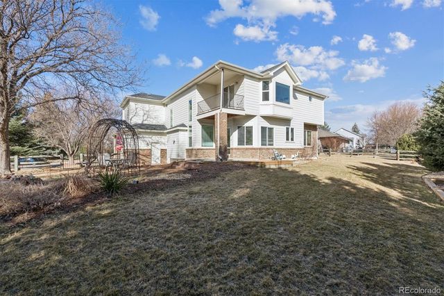 2240 Summitview Drive, Longmont, CO 80504