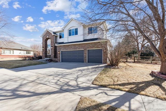 2240 Summitview Drive, Longmont, CO 80504
