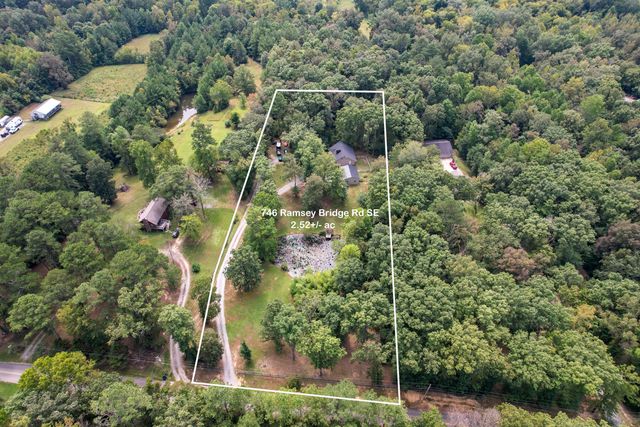 746 Ramsey Bridge Road SE, Cleveland, TN 37323