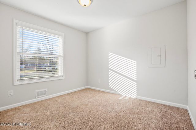 222 Elmwood Court, Brick, NJ 08723