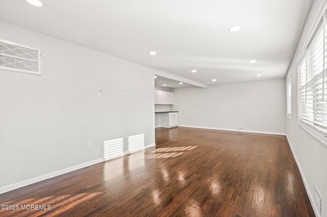 222 Elmwood Court, Brick, NJ 08723