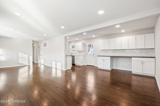 222 Elmwood Court, Brick, NJ 08723