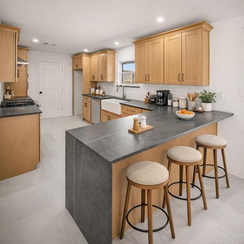 5022 Hazelton Street, Houston, TX 77035