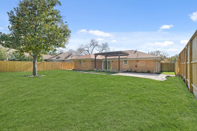 5022 Hazelton Street, Houston, TX 77035