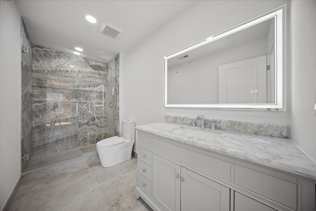 1244 Evergreen Avenue, Des Plaines, IL 60016