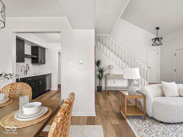 326 E Saint Clair Street, Indianapolis, IN 46202