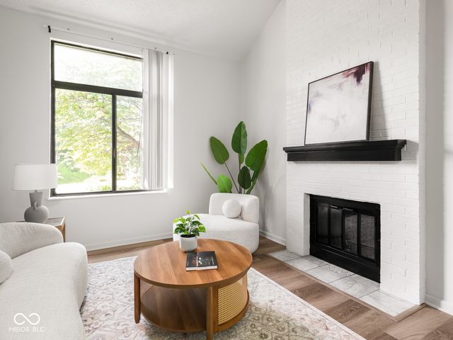 326 E Saint Clair Street, Indianapolis, IN 46202